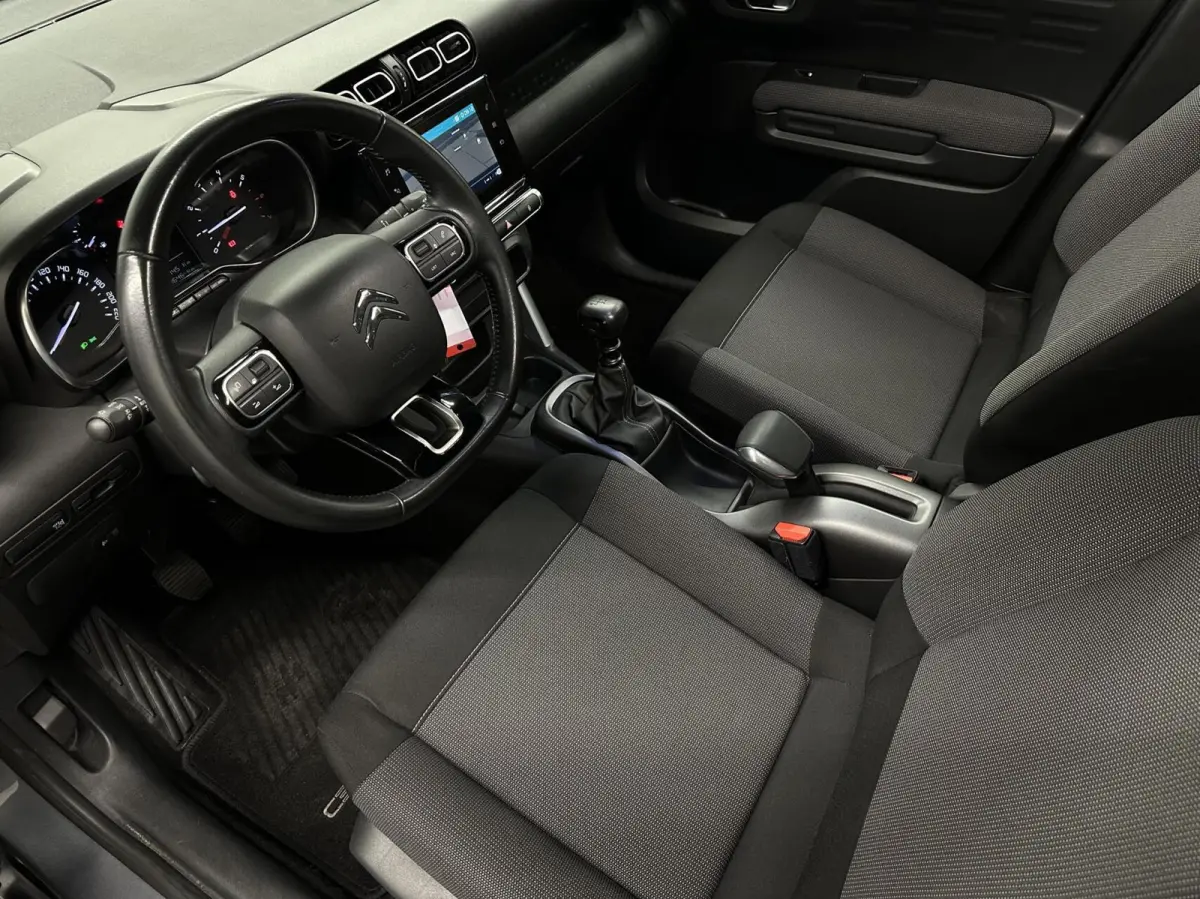 1.2 PureTech S&S Business PANO NAVI TREKHAAK CRUISE CARPLAY.