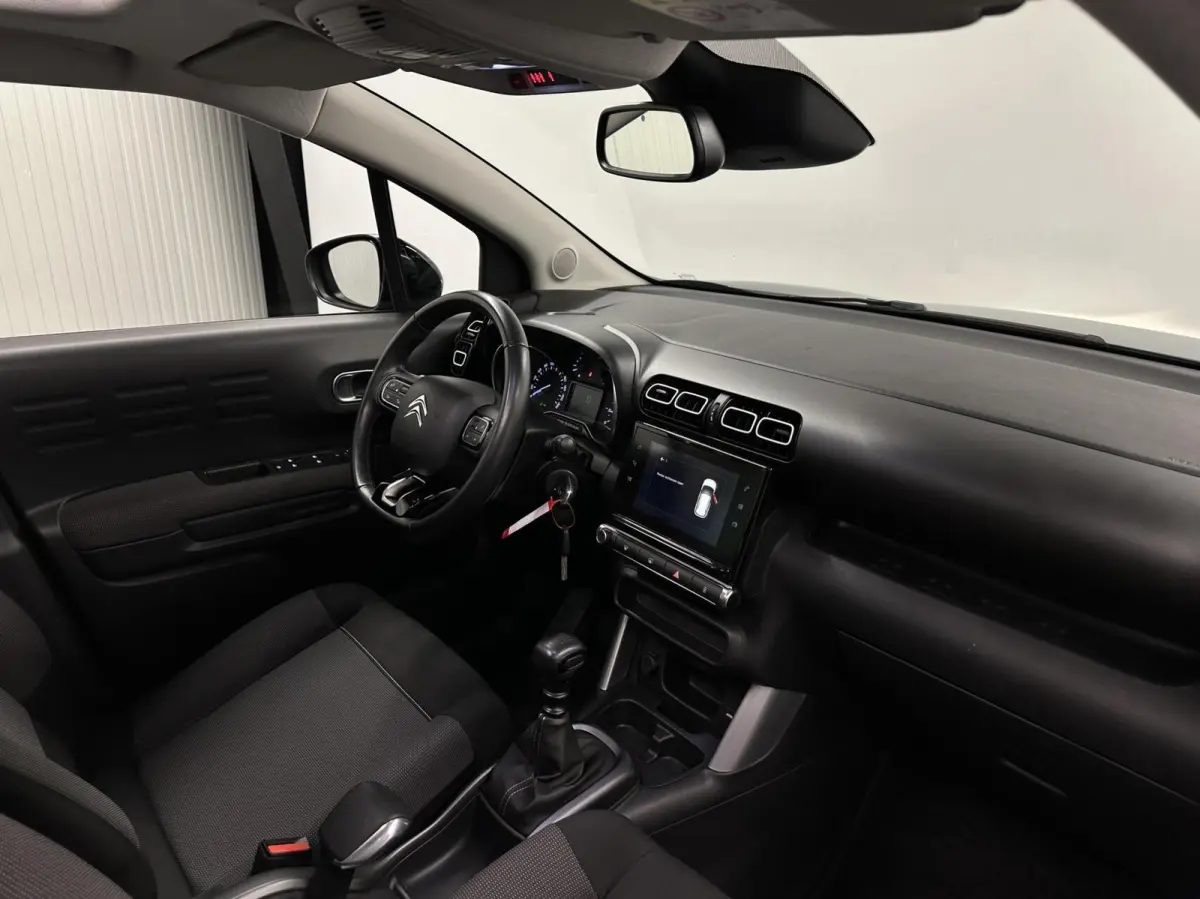 1.2 PureTech S&S Business PANO NAVI TREKHAAK CRUISE CARPLAY.