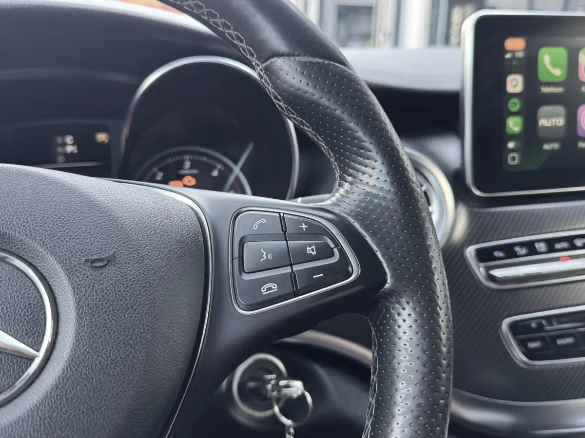 250d Lang AMG | Leer | CarPlay | Night | Trekhaak