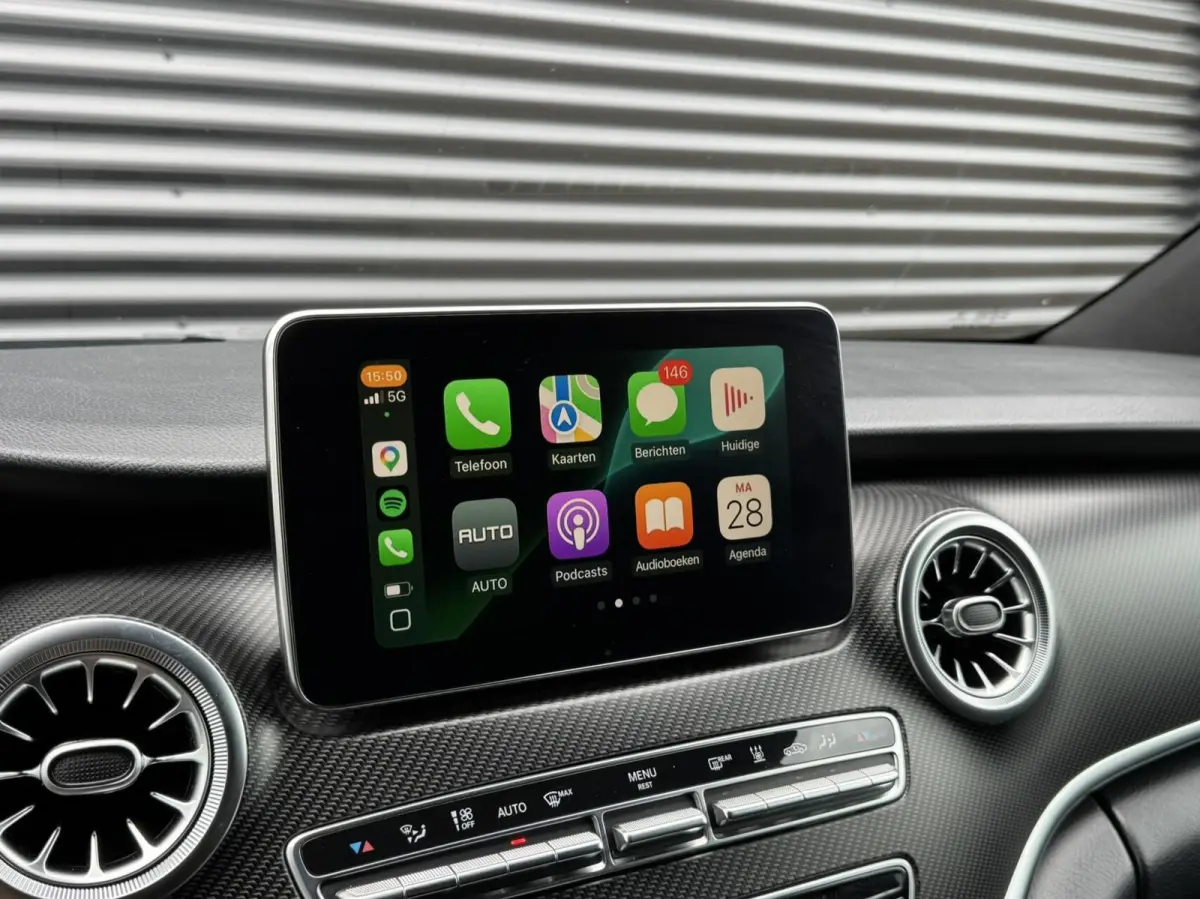 250d Lang AMG | Leer | CarPlay | Night | Trekhaak