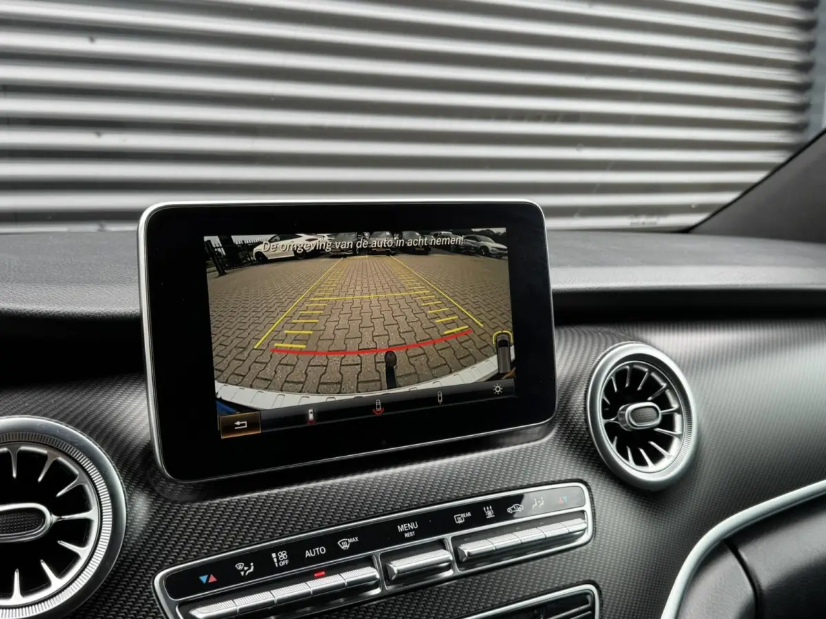 250d Lang AMG | Leer | CarPlay | Night | Trekhaak