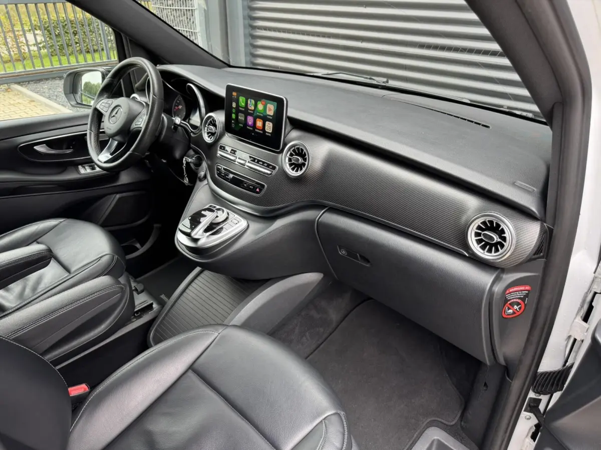 250d Lang AMG | Leer | CarPlay | Night | Trekhaak