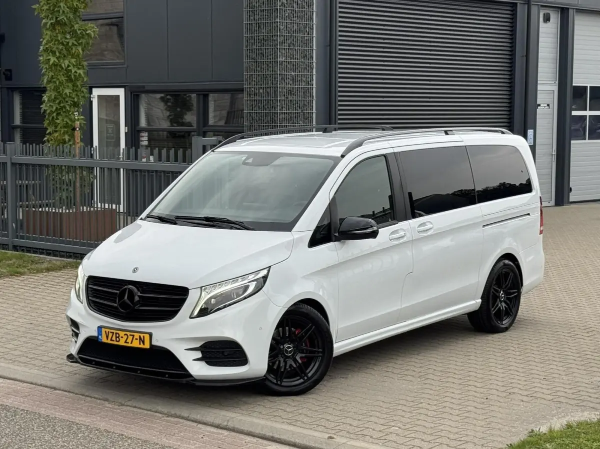 250d Lang AMG | Leer | CarPlay | Night | Trekhaak