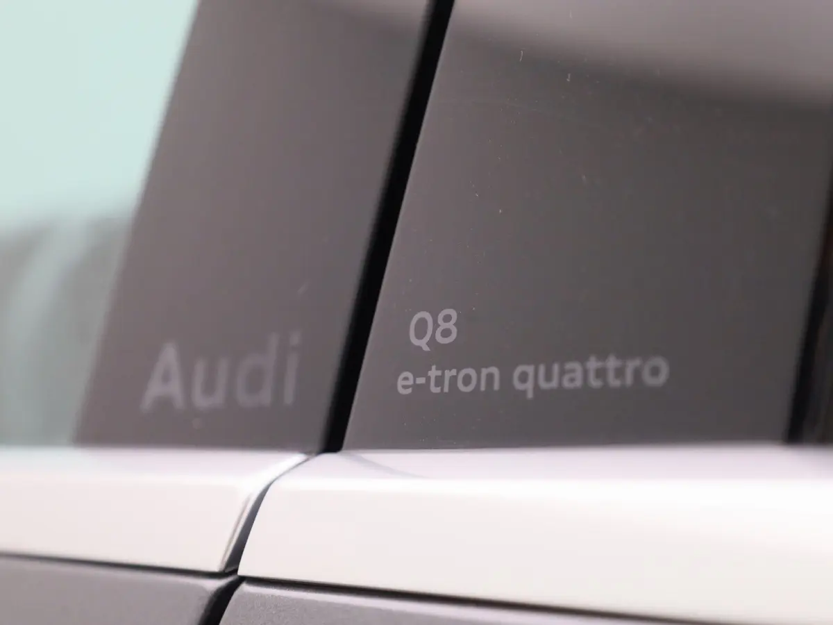 55 quattro S Edition 115 kWh