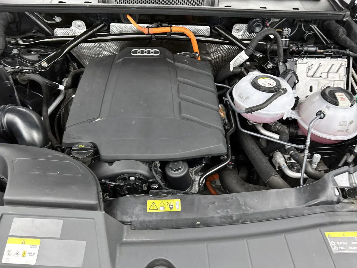 55 TFSI e quattro Competition | S-Line | Panoramadak | Trekhaak | Stoelverwarming | Stoelmassage | Luchtvering |