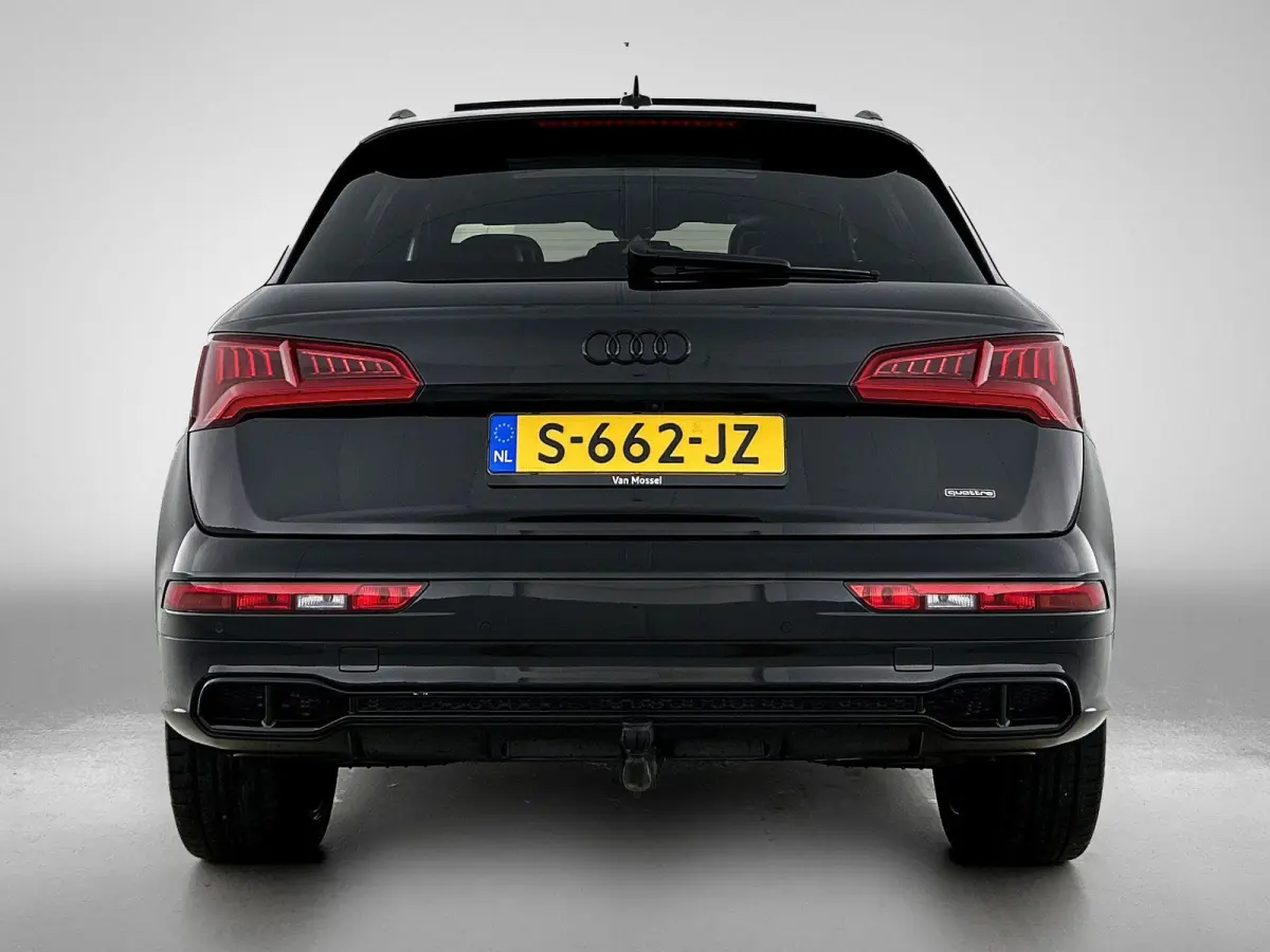 55 TFSI e quattro Competition | S-Line | Panoramadak | Trekhaak | Stoelverwarming | Stoelmassage | Luchtvering |