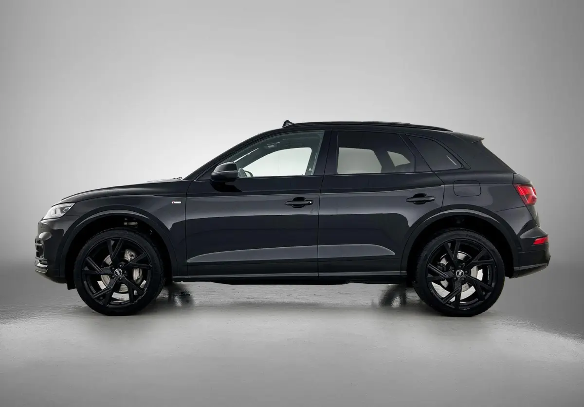 55 TFSI e quattro Competition | S-Line | Panoramadak | Trekhaak | Stoelverwarming | Stoelmassage | Luchtvering |