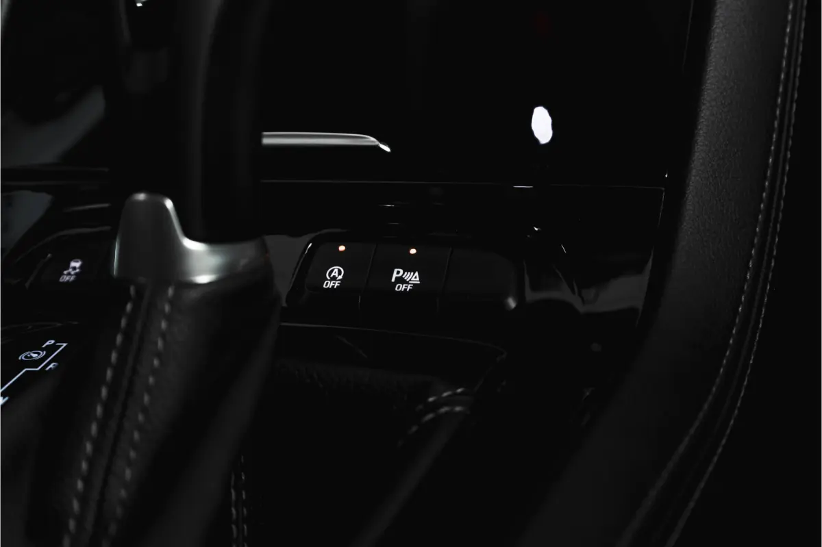 1.2 Turbo 130 PK Innovation - Automaat Org. NL. | Afn. Trekhaak | Cruise | PDC | Camera | NAV + App. Connect | ECC | LED | LM 18" |