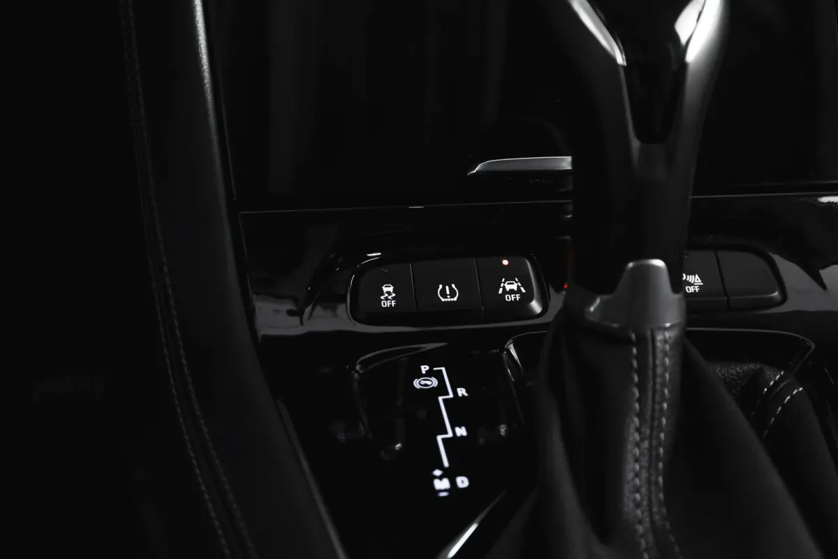 1.2 Turbo 130 PK Innovation - Automaat Org. NL. | Afn. Trekhaak | Cruise | PDC | Camera | NAV + App. Connect | ECC | LED | LM 18" |