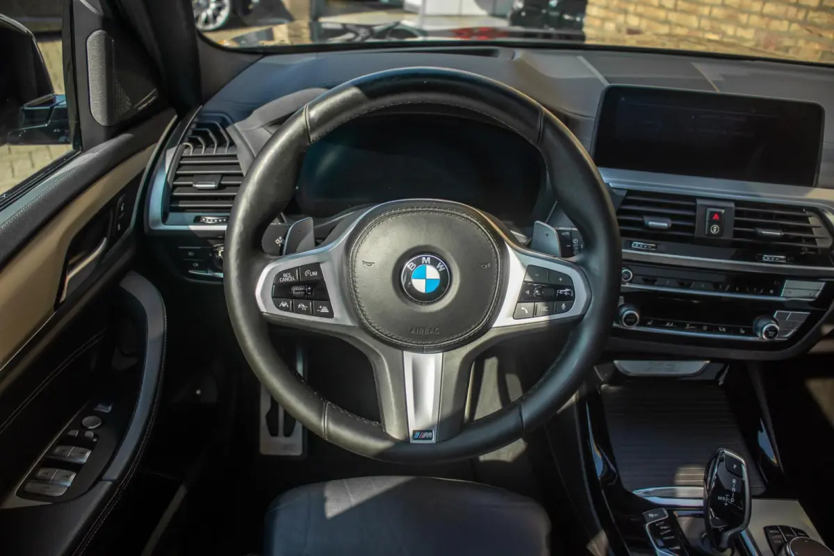 xDrive30e M-Sport, BTW, ACC, Leder, Pano,H&K