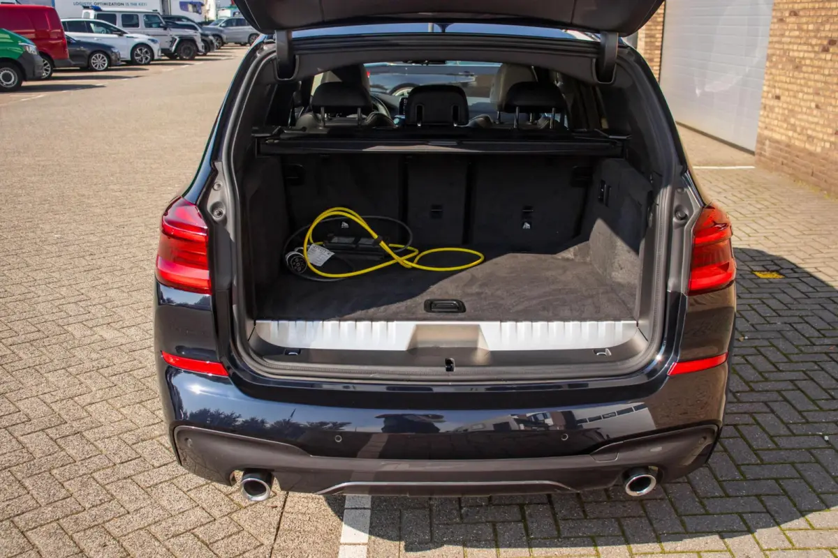 xDrive30e M-Sport, BTW, ACC, Leder, Pano,H&K