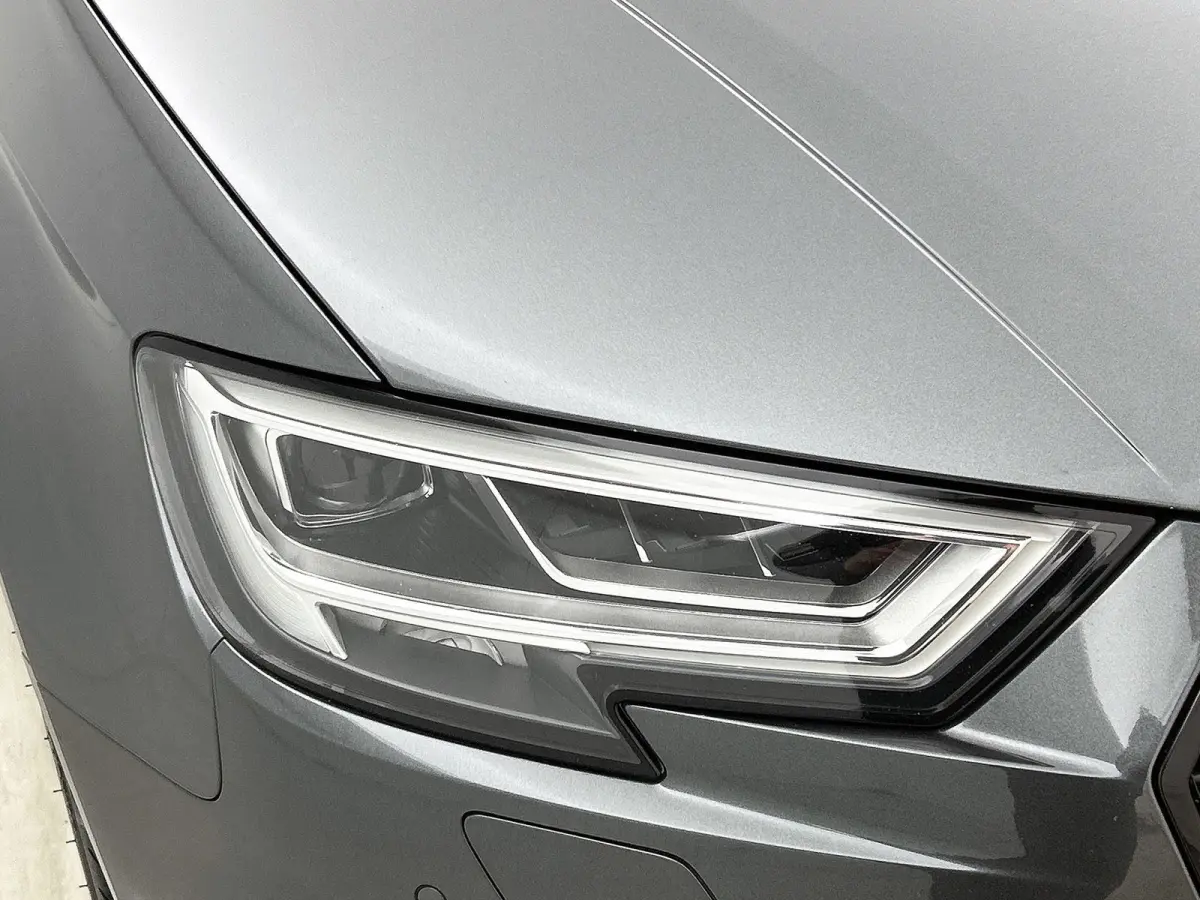 2.5 TFSI RS 3 quattro | Bang & Olufsen | Stoelverwarming | Parkeersensoren | Panoramadak | Climate Control |