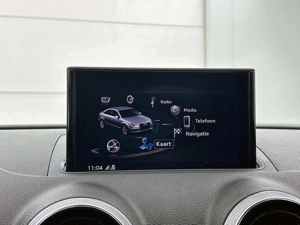 2.5 TFSI RS 3 quattro | Bang & Olufsen | Stoelverwarming | Parkeersensoren | Panoramadak | Climate Control |