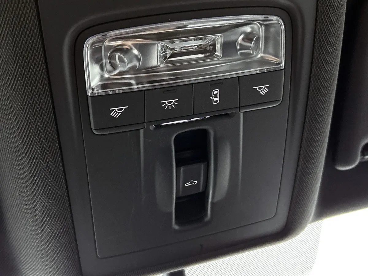 2.5 TFSI RS 3 quattro | Bang & Olufsen | Stoelverwarming | Parkeersensoren | Panoramadak | Climate Control |