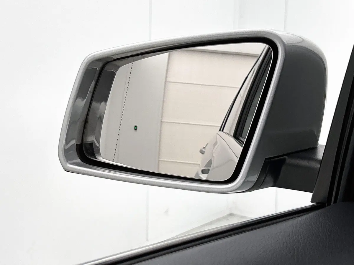 180 Business Solution AMG | Panoramadak | Achteruitrijcamera | Parkeersensoren | Stoelverwarming |