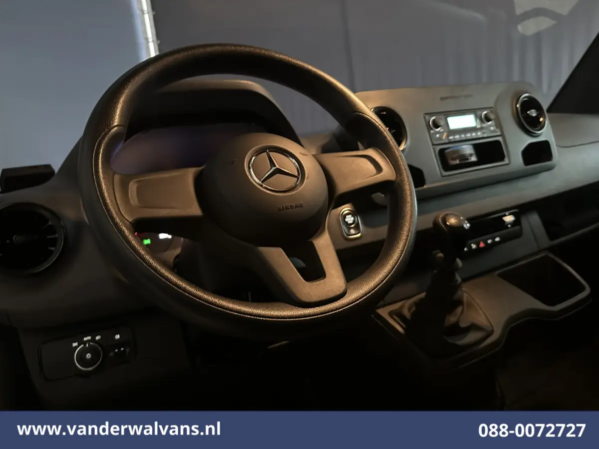 211 CDI 115pk L2H2 Euro6 Airco | Camera | Trekhaak | Bijrijdersbank Bluetooth Telefoonvoorbereiding