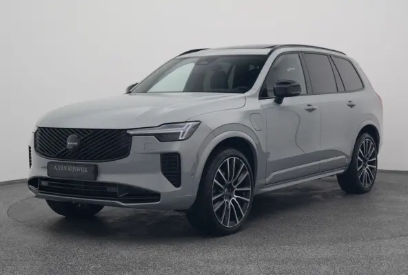 2.0 T8 Plug-in hybrid AWD Ultra Black Edition 7-Pers. |  PANO | 360° | B&W | HUD | ADAPTIVE | LUCHTVERING | STOEL- EN STUURVERW. | STOELMASSAGE | STOELVENT. | TREKHAAK
