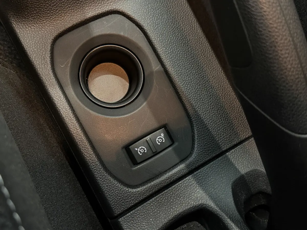 1.2 TCe Comfort Airco | Schuifdak | Cruise control | PDC | 17" | NAP | Volledig keurig netjes onderhouden!