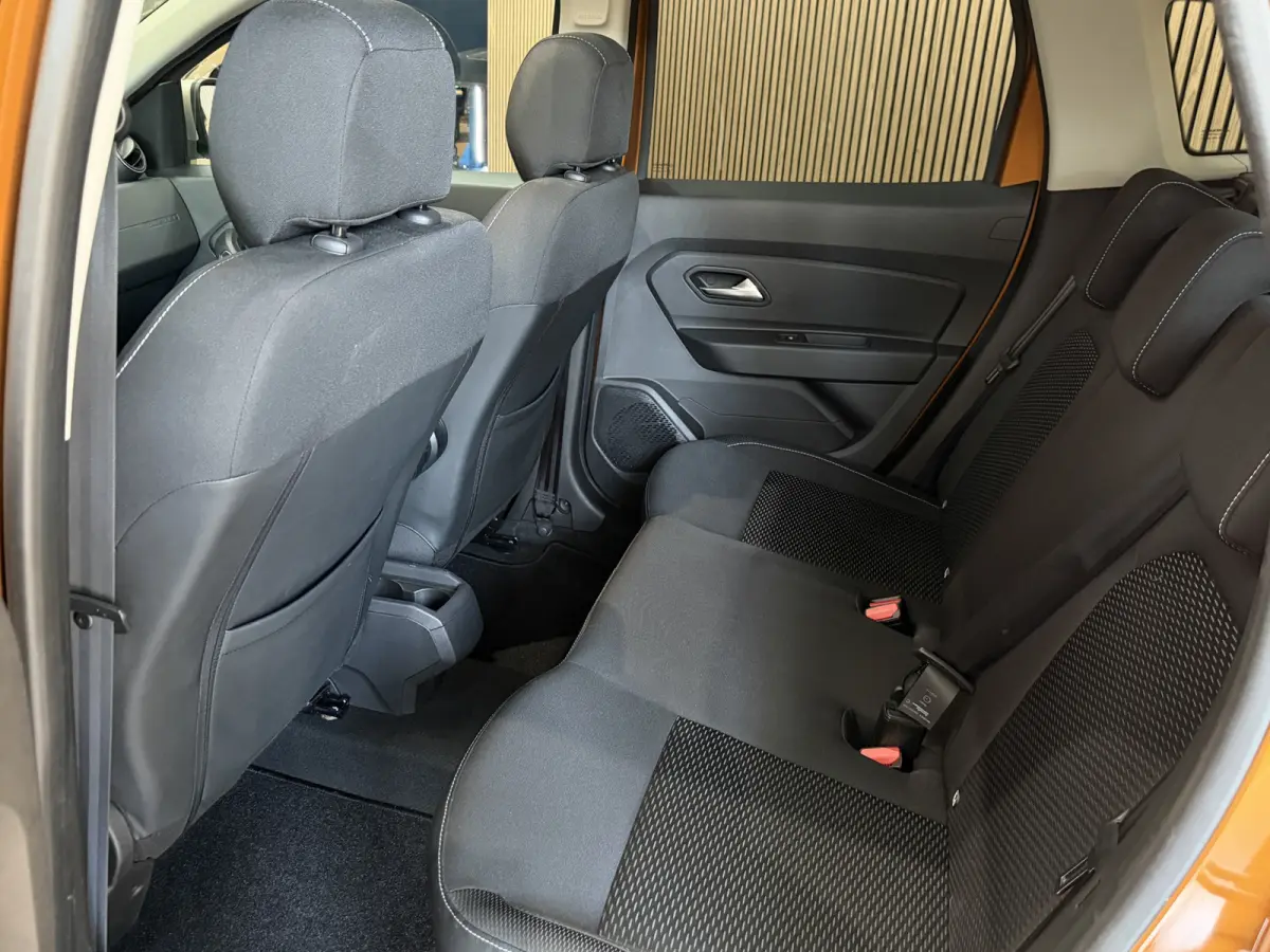 1.2 TCe Comfort Airco | Schuifdak | Cruise control | PDC | 17" | NAP | Volledig keurig netjes onderhouden!