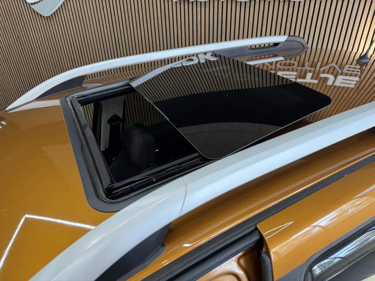 1.2 TCe Comfort Airco | Schuifdak | Cruise control | PDC | 17" | NAP | Volledig keurig netjes onderhouden!