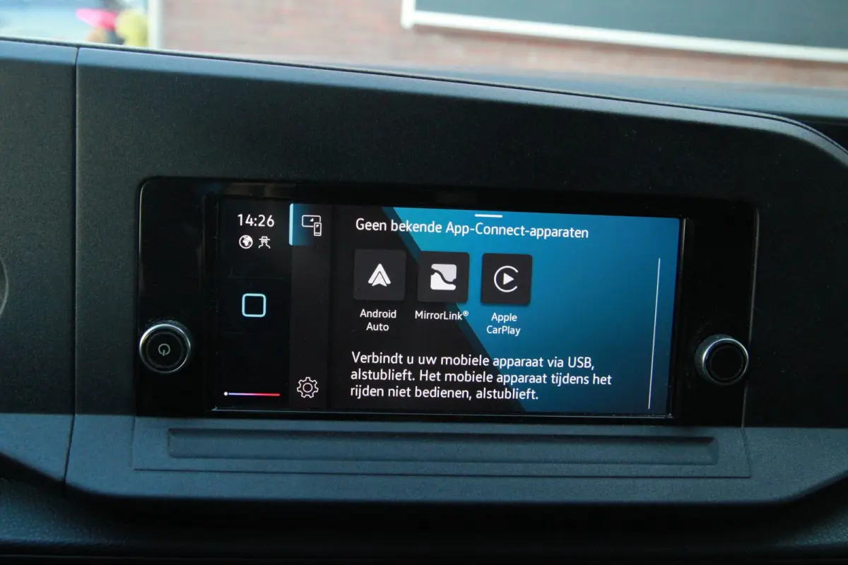 2.0 TDI Style / Multi stuur / APP connect / PDC / Cruise