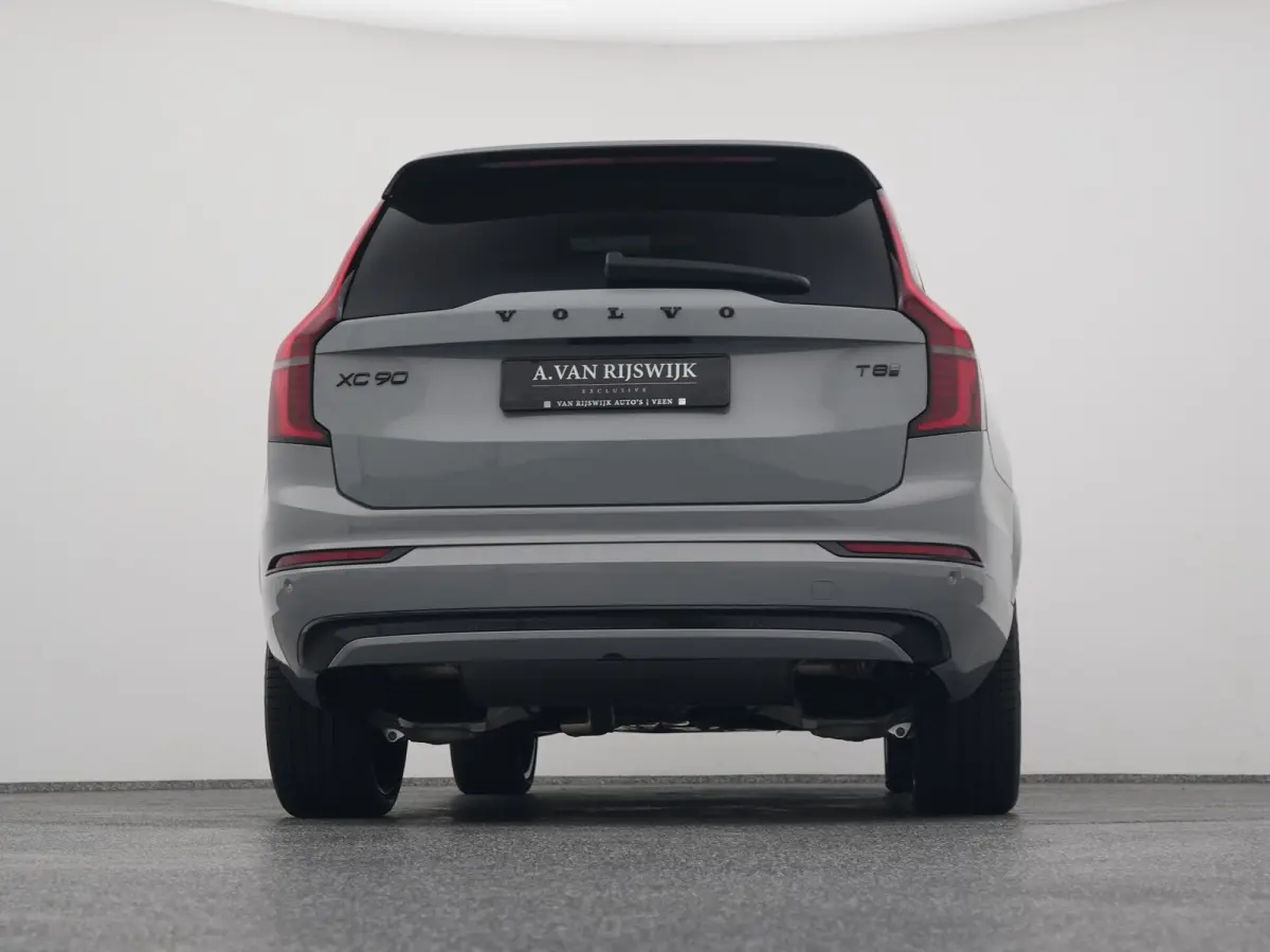 2.0 T8 Plug-in hybrid AWD Ultra Black Edition 7-Pers. |  PANO | 360° | B&W | HUD | ADAPTIVE | LUCHTVERING | STOEL- EN STUURVERW. | STOELMASSAGE | STOELVENT. | TREKHAAK