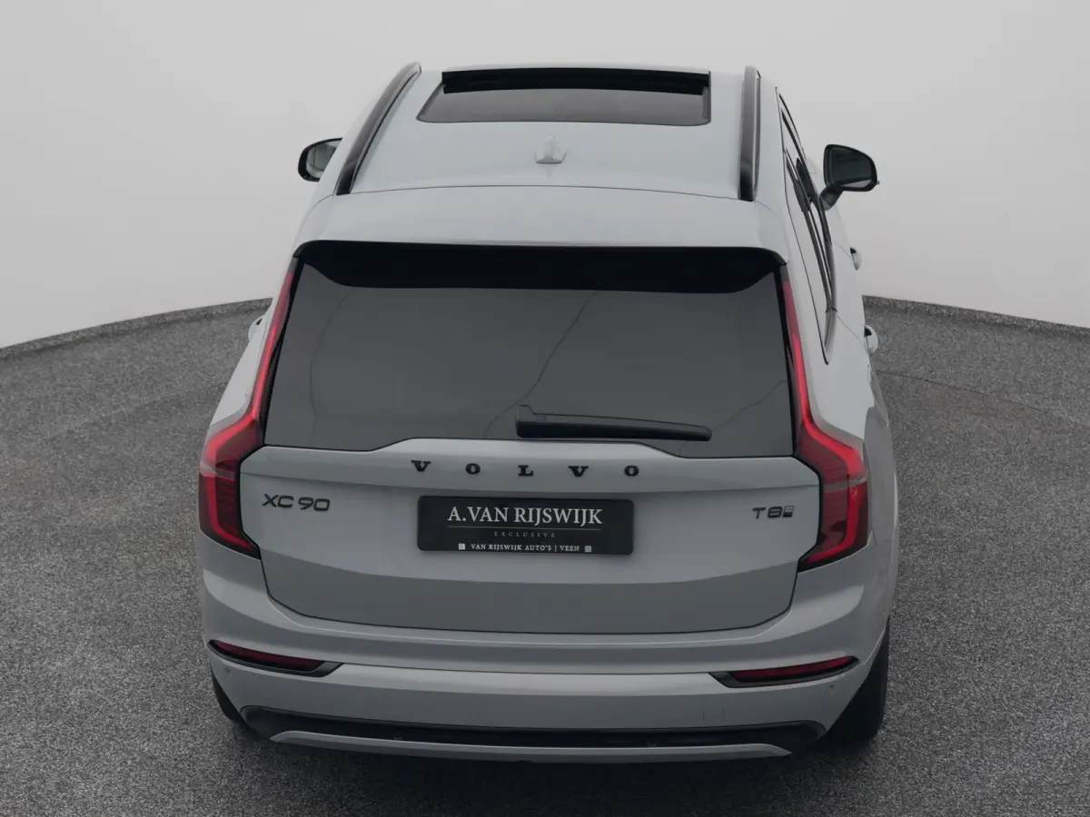 2.0 T8 Plug-in hybrid AWD Ultra Black Edition 7-Pers. |  PANO | 360° | B&W | HUD | ADAPTIVE | LUCHTVERING | STOEL- EN STUURVERW. | STOELMASSAGE | STOELVENT. | TREKHAAK
