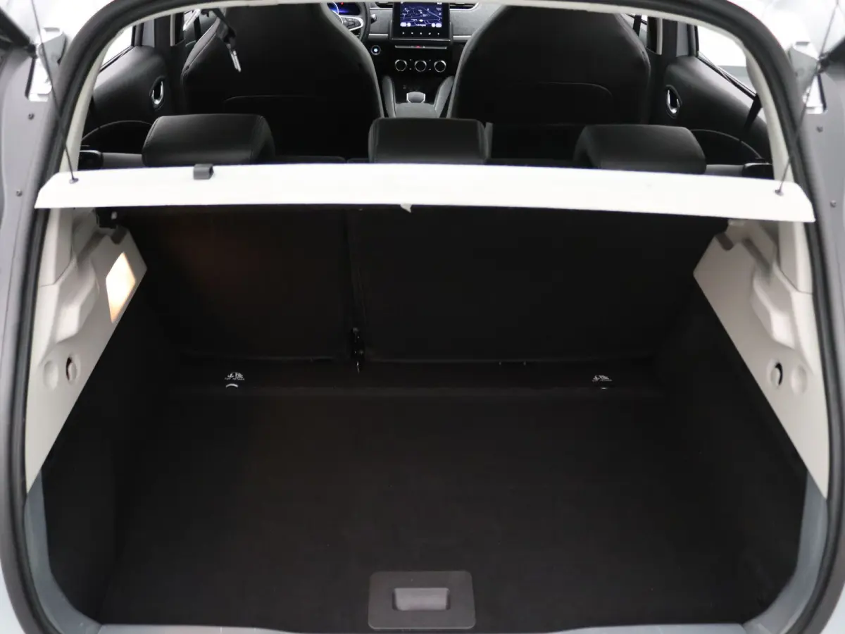 R135 Zen 52 kWh Apple Carplay/Android Auto | Climate