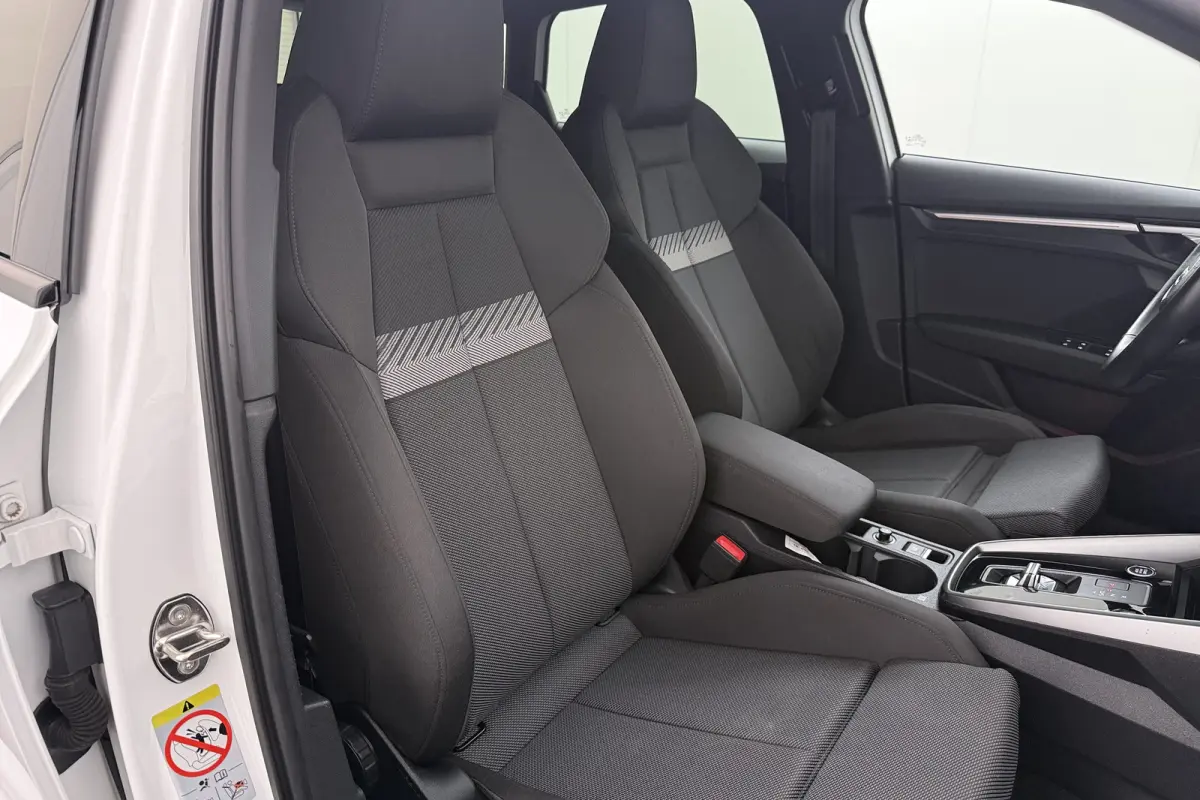 40 204 PK TFSI e Sport 18'LMV Camera S-Line/Sportstoelen #
