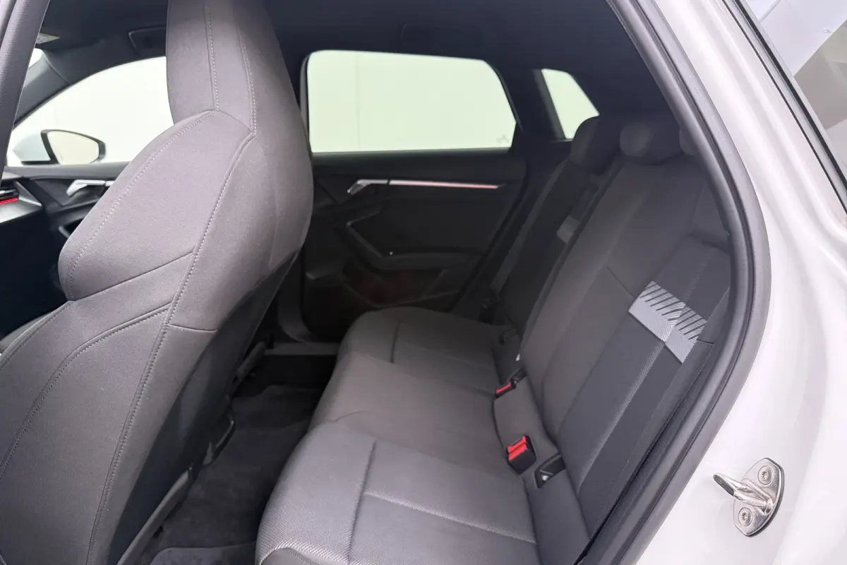 40 204 PK TFSI e Sport 18'LMV Camera S-Line/Sportstoelen #