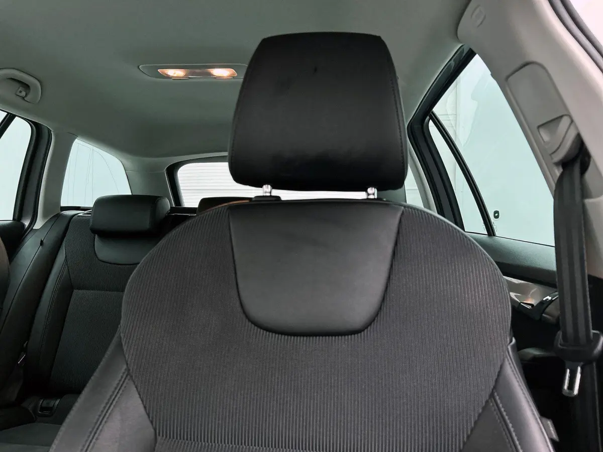 1.5 TSI Greentech Business Edition | Apple Carplay / Android Auto | Stoelverwarming | Parkeersensoren | Trekhaak |