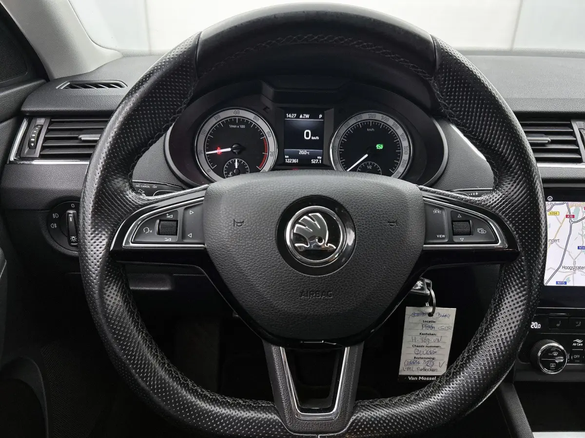 1.5 TSI Greentech Business Edition | Apple Carplay / Android Auto | Stoelverwarming | Parkeersensoren | Trekhaak |