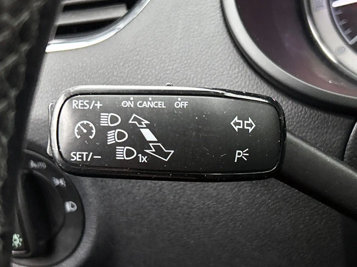 1.5 TSI Greentech Business Edition | Apple Carplay / Android Auto | Stoelverwarming | Parkeersensoren | Trekhaak |