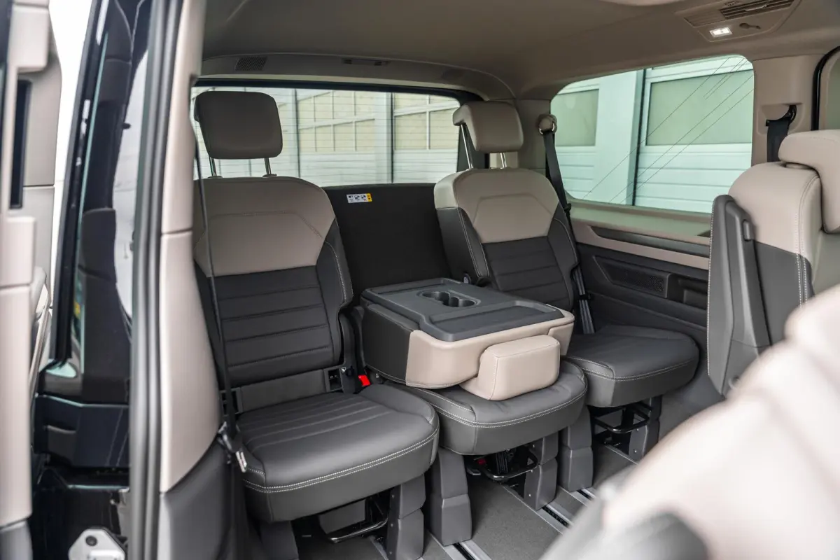 1.5 eHybrid 245pk L2 Bulli Edition | Panoramadak | Trekhaak | Leder | Harman Kardon | Adaptief Onderstel