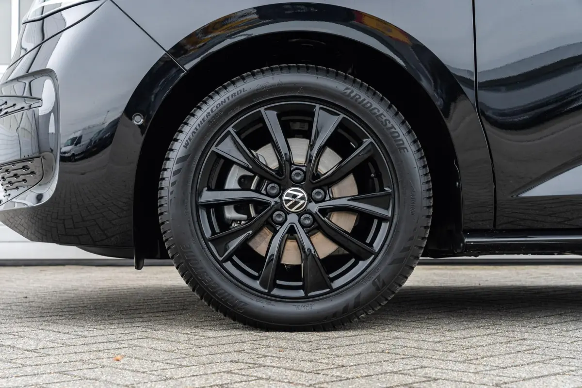 1.5 eHybrid 245pk L2 Bulli Edition | Panoramadak | Trekhaak | Leder | Harman Kardon | Adaptief Onderstel