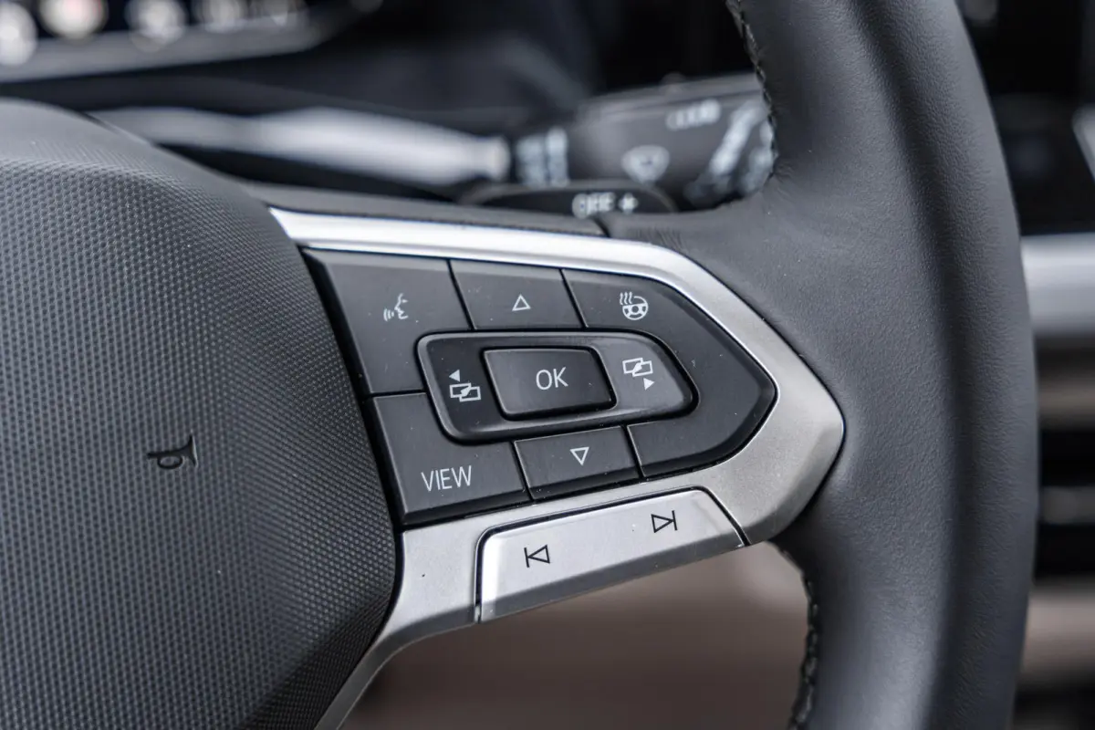 1.5 eHybrid 245pk L2 Bulli Edition | Panoramadak | Trekhaak | Leder | Harman Kardon | Adaptief Onderstel
