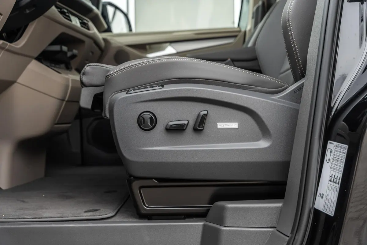 1.5 eHybrid 245pk L2 Bulli Edition | Panoramadak | Trekhaak | Leder | Harman Kardon | Adaptief Onderstel