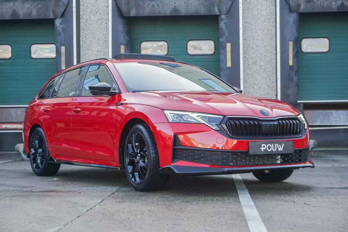 1.5 TSI 150pk DSG MHEV Business Edition Plus | Panoramadak | Black Pakket | Trekhaak
