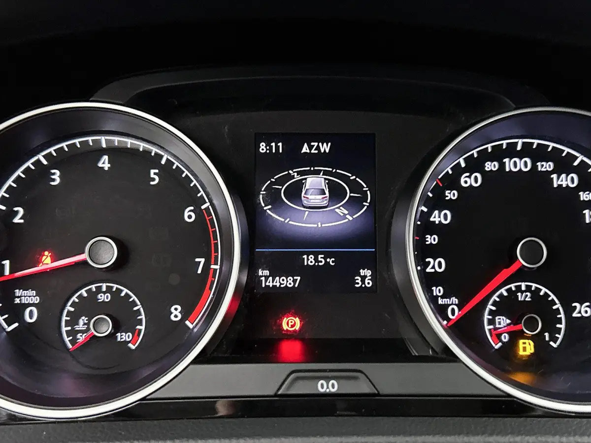1.4 TSI ACT Connected Series | Achteruitrijcamera | Parkeersensoren | Stoelverwarming | Trekhaak |