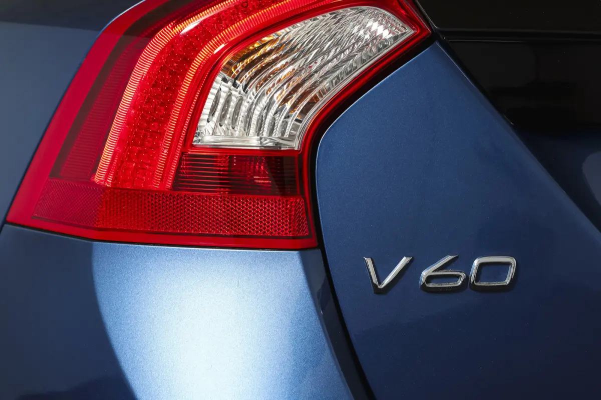 2.0 T4 190 PK Business Sport - Automaat Org. NL. | S/K-Dak | Adapt. Cruise | Stoelverw. | Afn. Trekhaak | PDC | Camera | NAV | ECC | LM 18" |