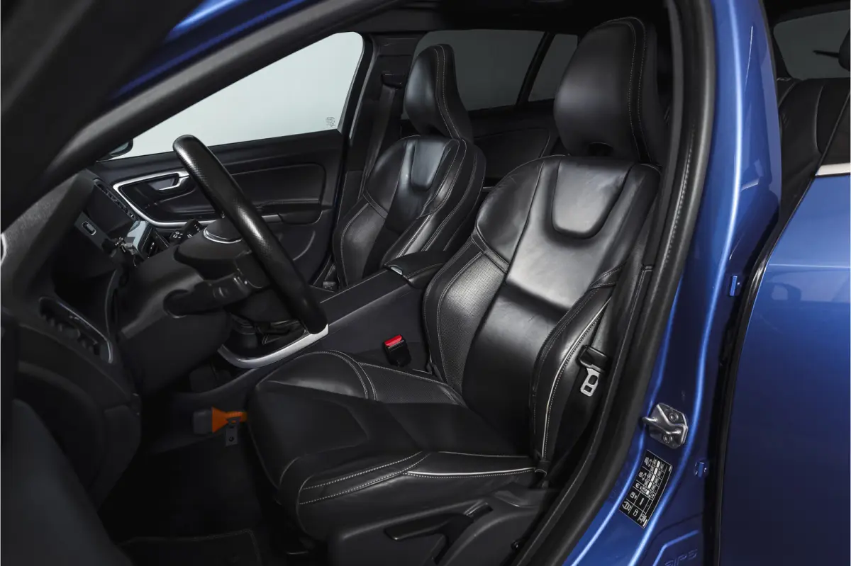 2.0 T4 190 PK Business Sport - Automaat Org. NL. | S/K-Dak | Adapt. Cruise | Stoelverw. | Afn. Trekhaak | PDC | Camera | NAV | ECC | LM 18" |
