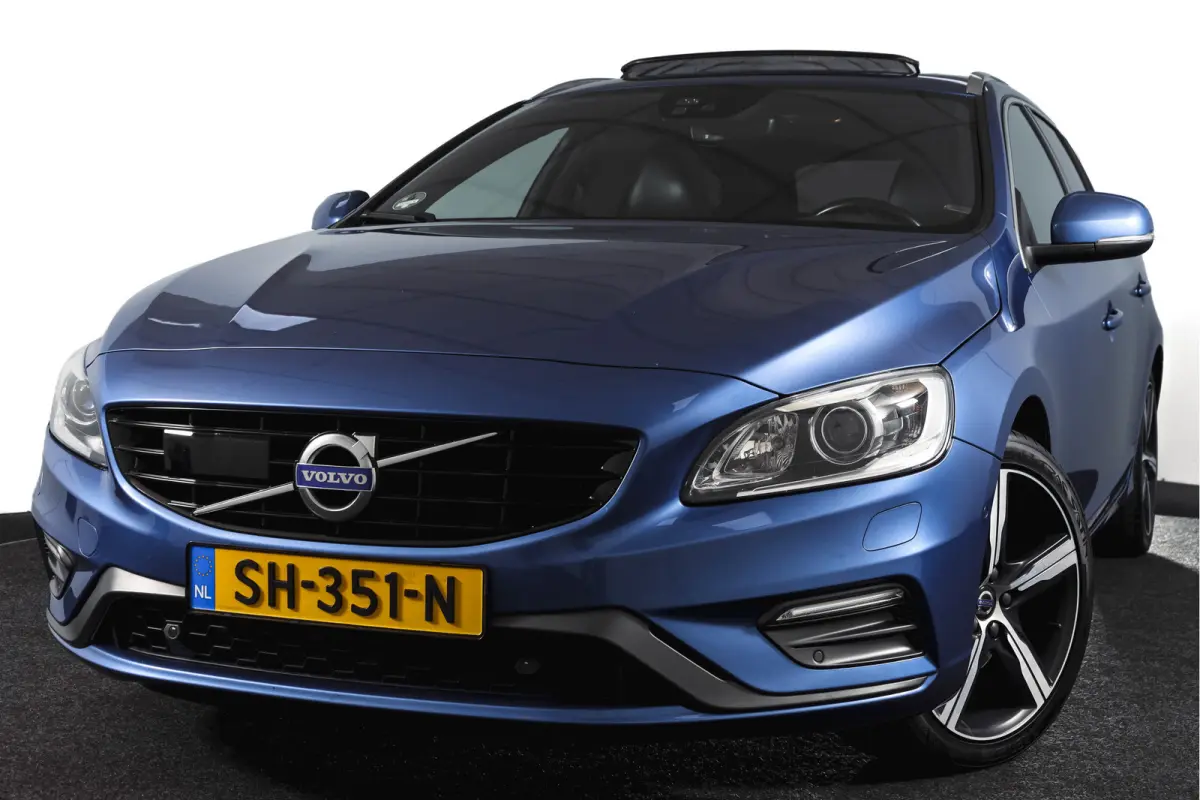 2.0 T4 190 PK Business Sport - Automaat Org. NL. | S/K-Dak | Adapt. Cruise | Stoelverw. | Afn. Trekhaak | PDC | Camera | NAV | ECC | LM 18" |