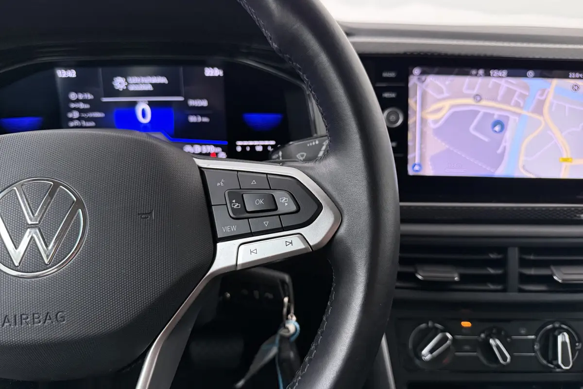 1.0 TSI 96 PK Aut. Business Carplay Navi Adapt.Cruise
