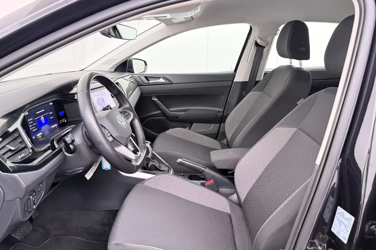 1.0 TSI 96 PK Aut. Business Carplay Navi Adapt.Cruise