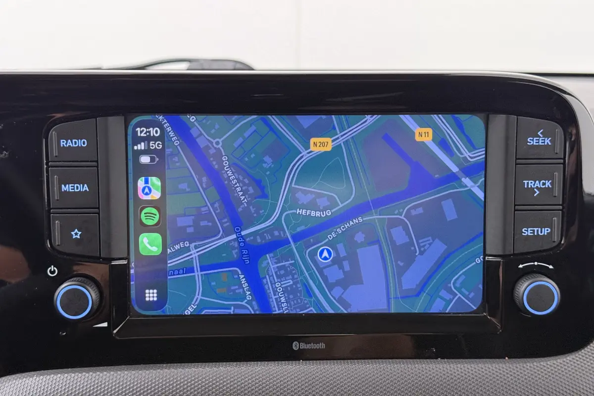 1.0 Business Carplay DAB Cruise LED