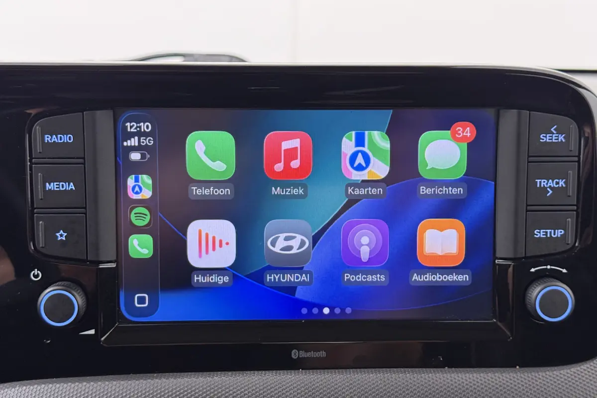 1.0 Business Carplay DAB Cruise LED
