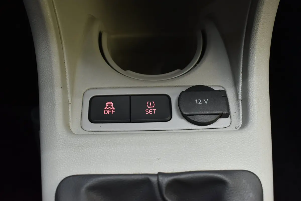 1.0 Style Intense 134dkm Airco Cruise Trekhaak 1e eig. Nwe APK