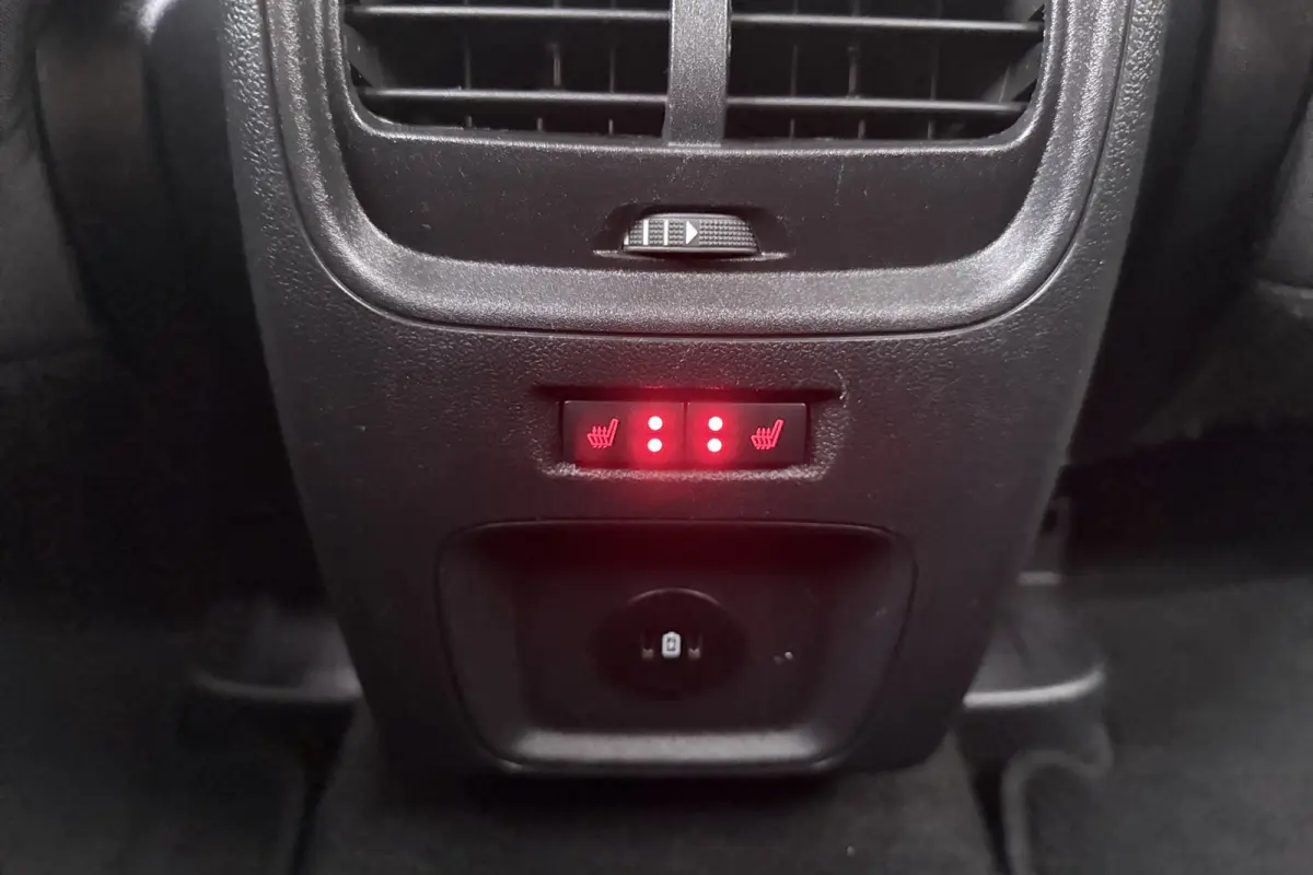 2.5 225 PK PHEV Titanium Trekhaak Camera Stuur+Stoelverw. DAB
