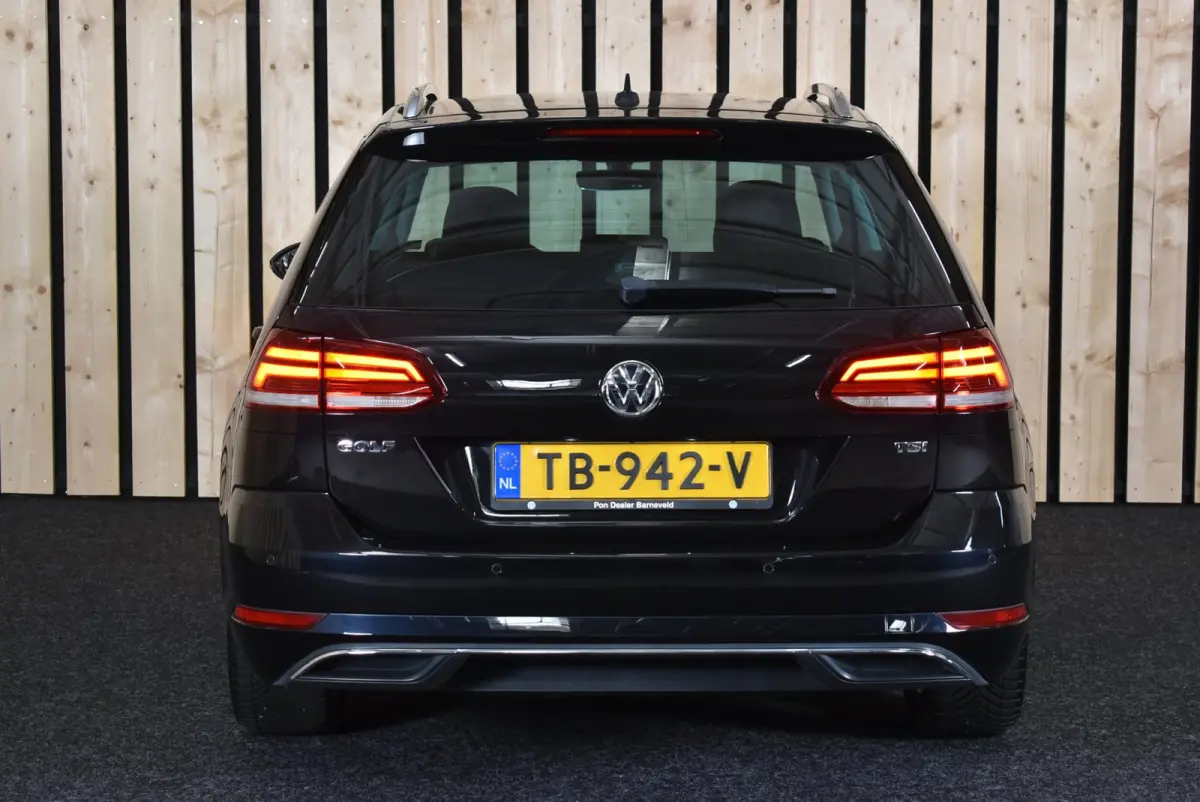 1.0 TSI Comfortline Business CarPlay Navi Clima Cruise 17" 2e eig. Nwe APK