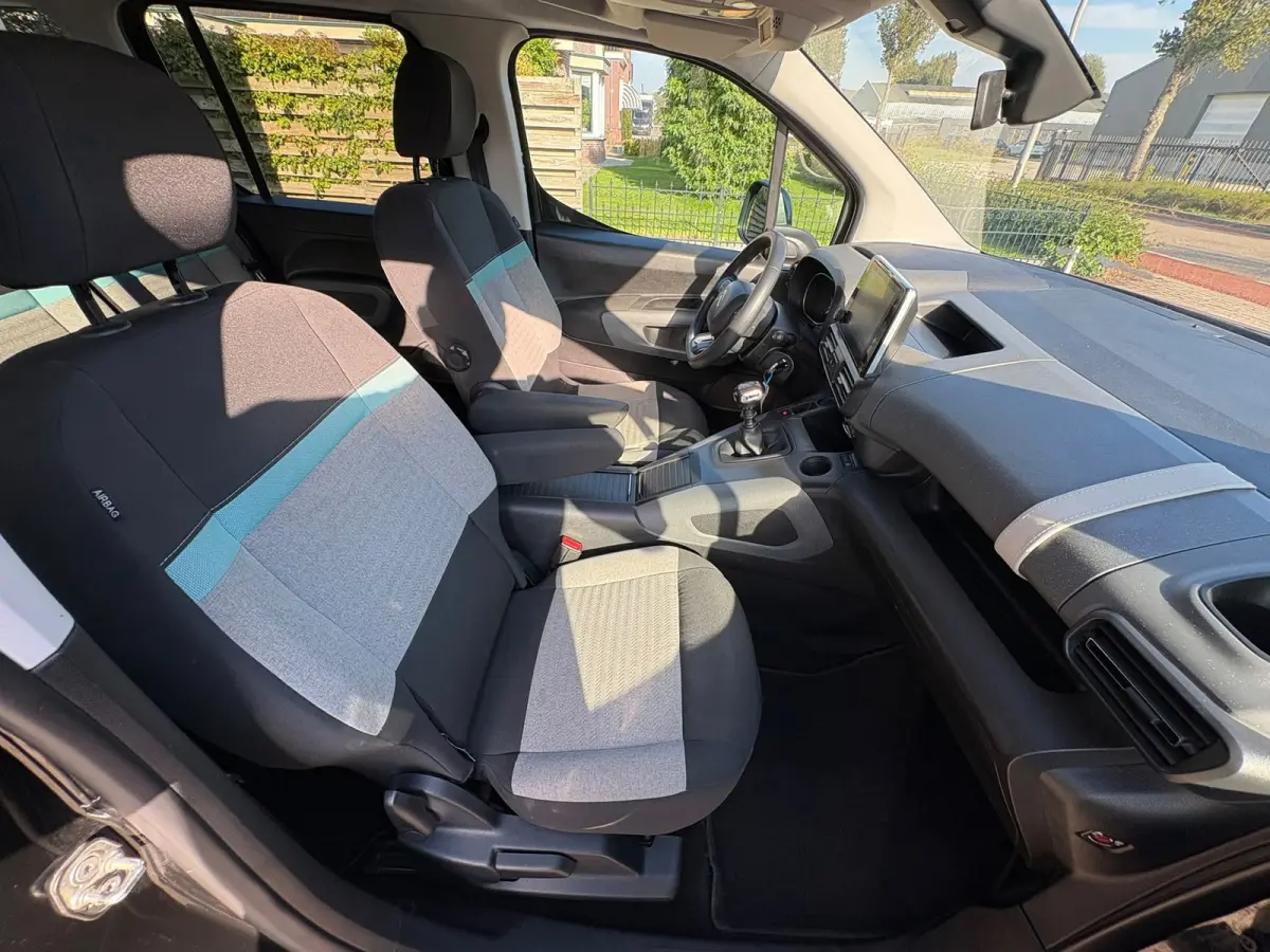 1.2 PureTech Shine TREKHAAK,GARANTIE
